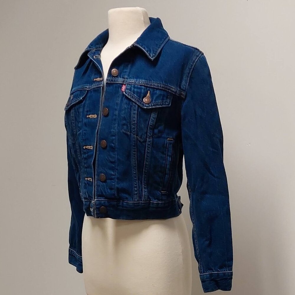 Levi’s Medium Wash Blue Denim “Shrunken Trucker” 90's Jacket, Size S